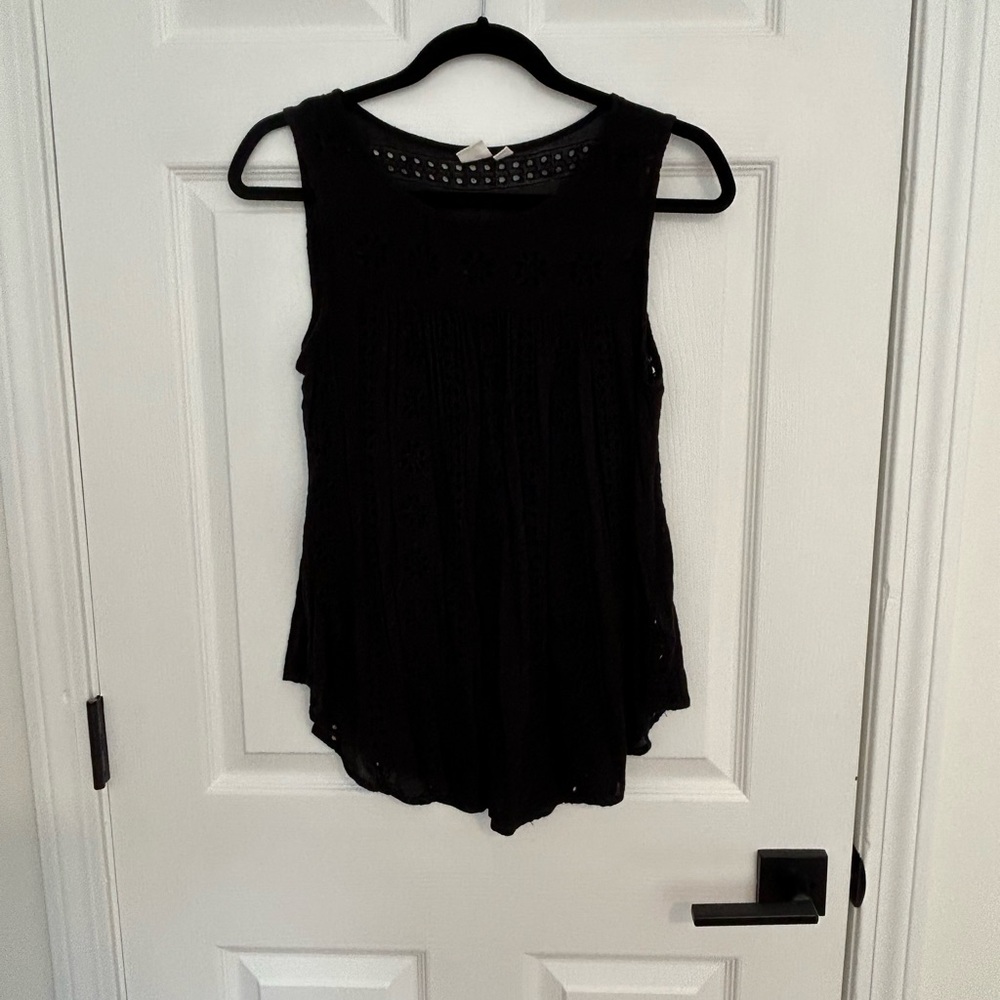 Gap Tank Top
